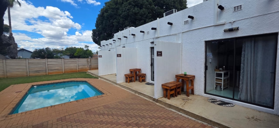 4 Bedroom Property for Sale in Flamwood North West